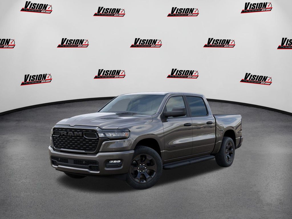 2026 RAM 1500 Express Crew Cab 4WD
