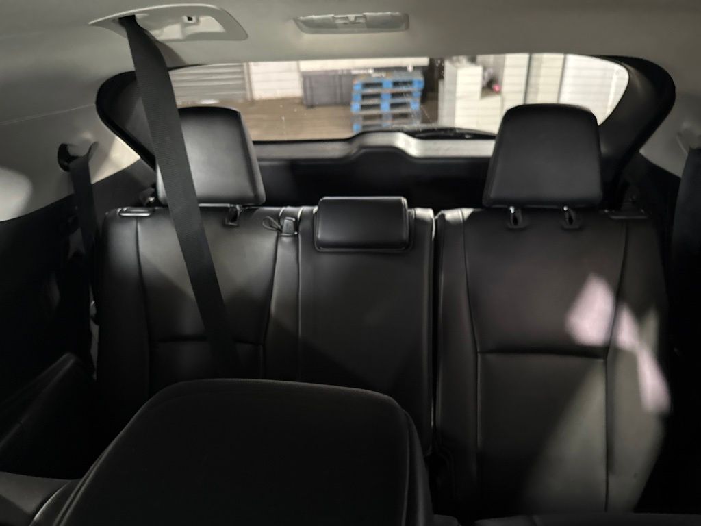 Thumbnail: 2021 Toyota Highlander - 29