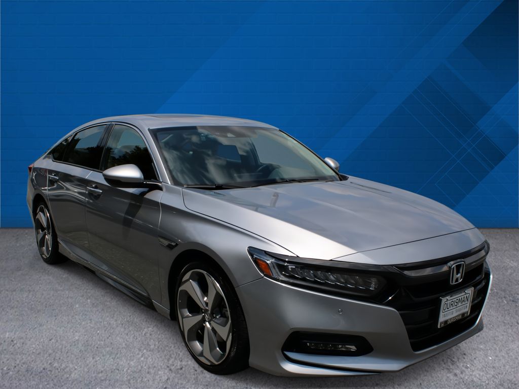 Silver 2018 Honda Accord 1.5T Touring FWD Sedan Front-Wheel Drive Continuously Variable Transmission