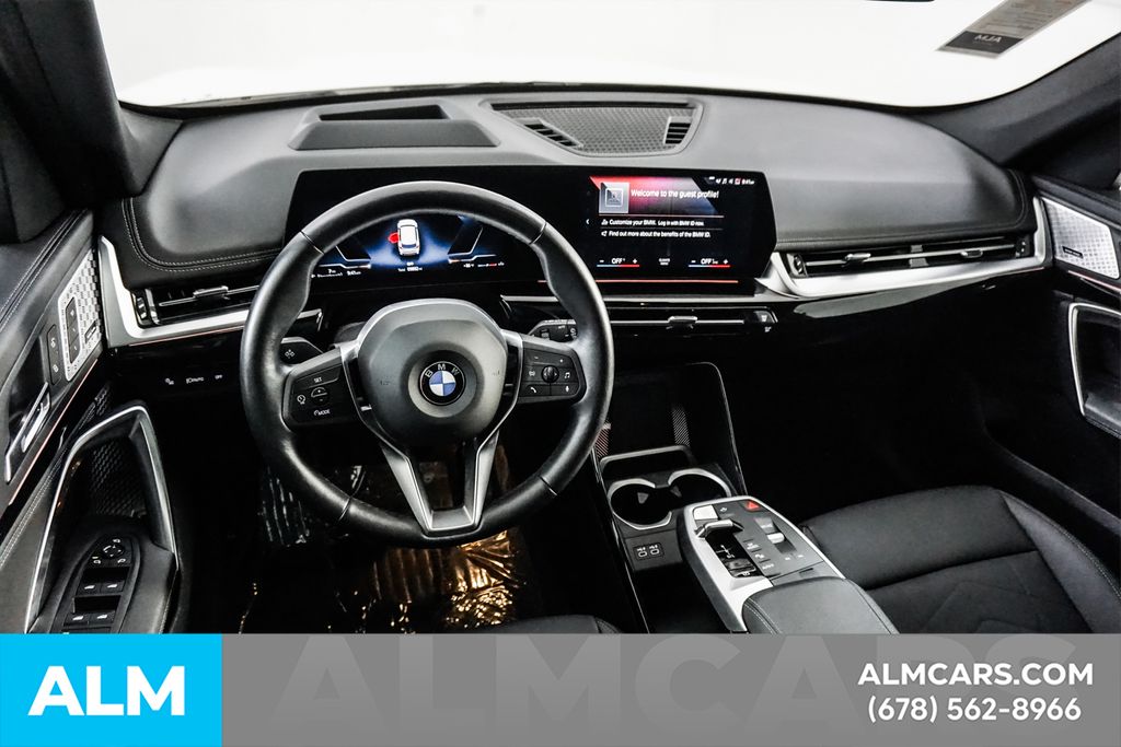 Used 2023 White BMW xDrive28i image 26
