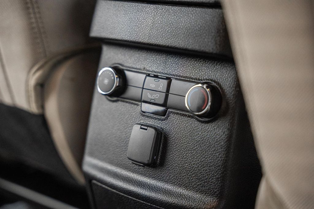 FordExplorer30