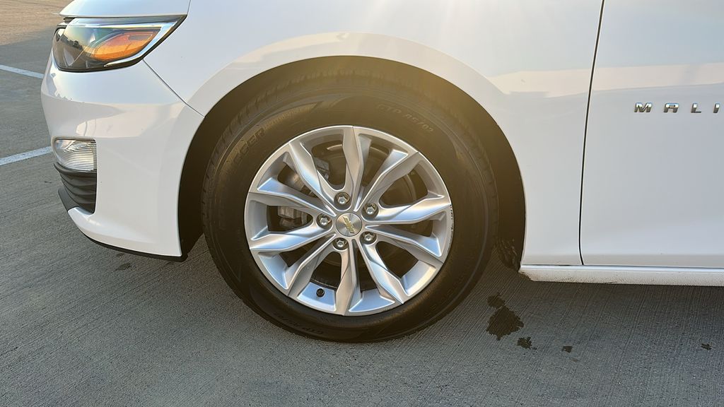 2020 Chevrolet Malibu LT White at Emmons Autoplex