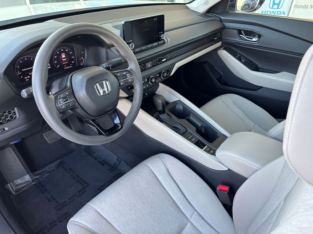 Thumbnail: 2025 Honda Accord - 9