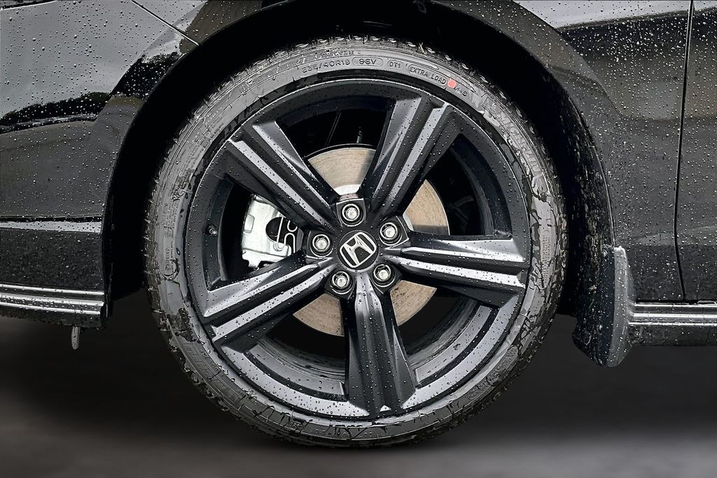 New 2026 Honda Accord Hybrid Sedan