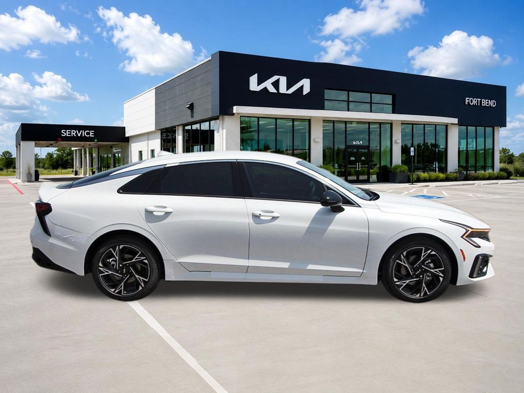 New 2026 Kia K5 Sedan