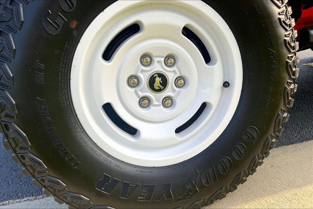Used 2024 Red Ford Heritage Edition image 3