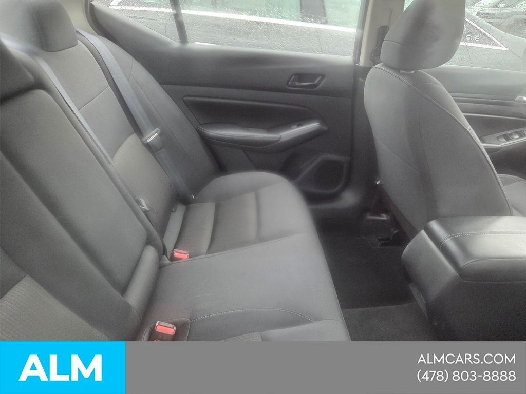 Used 2025 Red Nissan 2.5 SV image 15