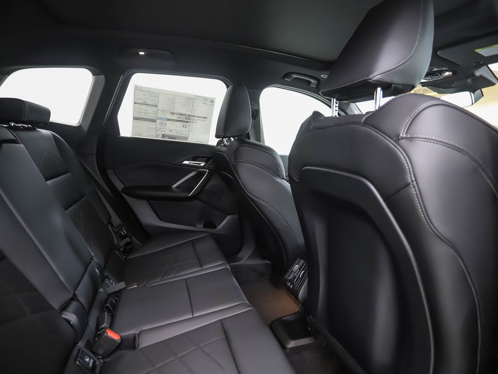 2025 BMW X1 xDrive28i 24