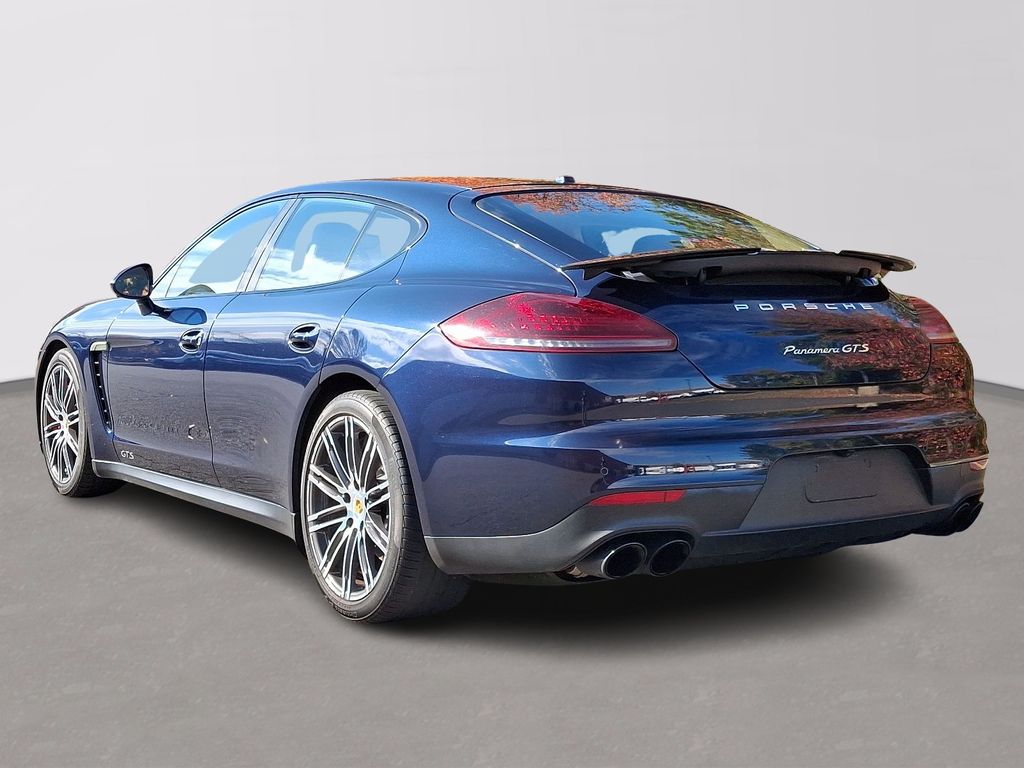 2016 Porsche Panamera GTS 6