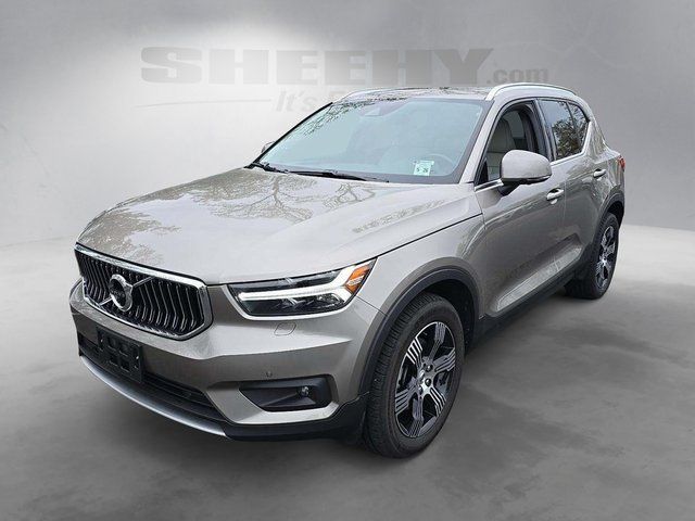2021 Volvo XC40