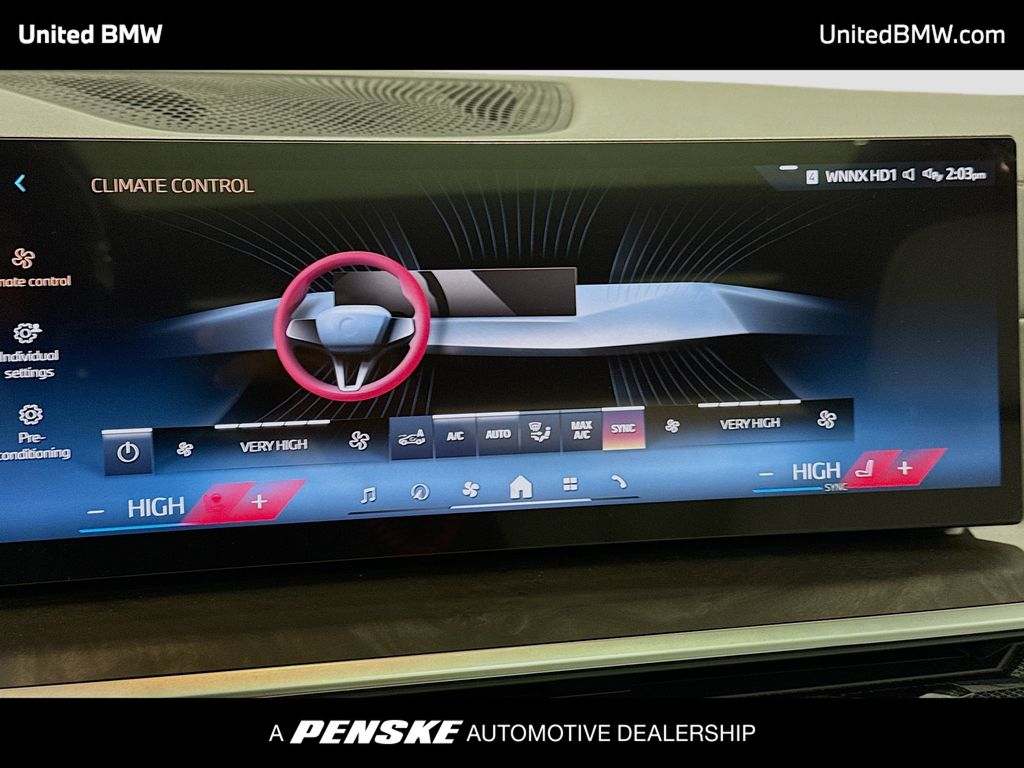 Thumbnail: 2026 BMW X7 - 11