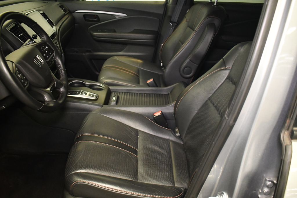 Thumbnail: 2022 Honda Passport - 27