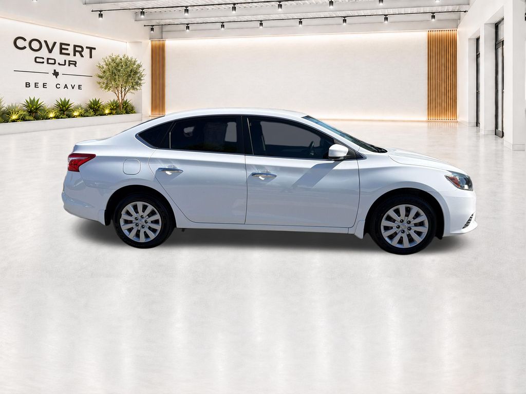 Used 2018 White Nissan S image 14