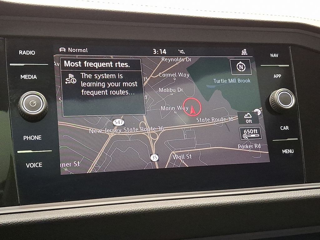 Thumbnail: 2019 Volkswagen Jetta - 18