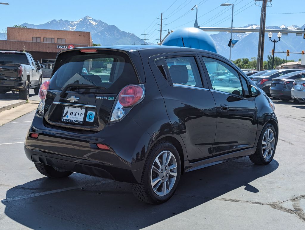 2016 Chevrolet Spark EV 2LT 4