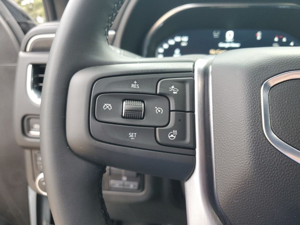 Used Car 2024 Gmc Yukon Xl  Slt For Sale Under $70,000 In Austin, Texas