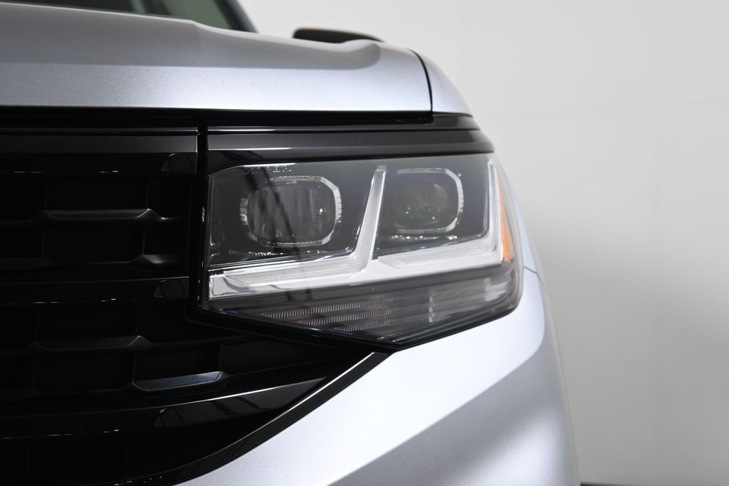 Thumbnail: 2023 Volkswagen Atlas - 11