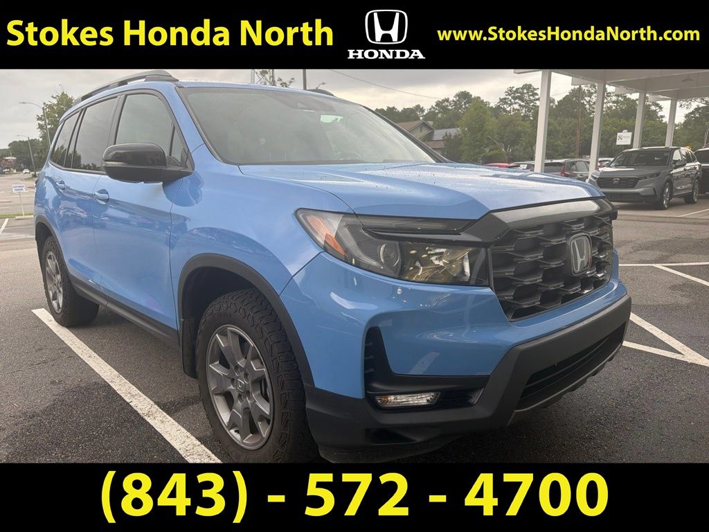 Used 2025 Honda Passport SUV