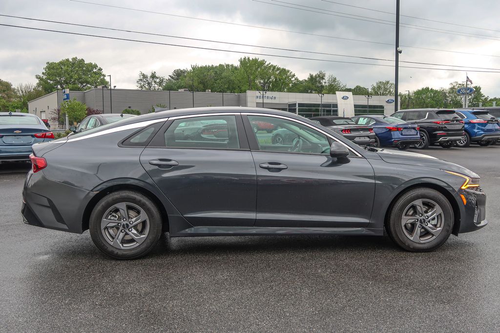 2023 Kia K5 LXS