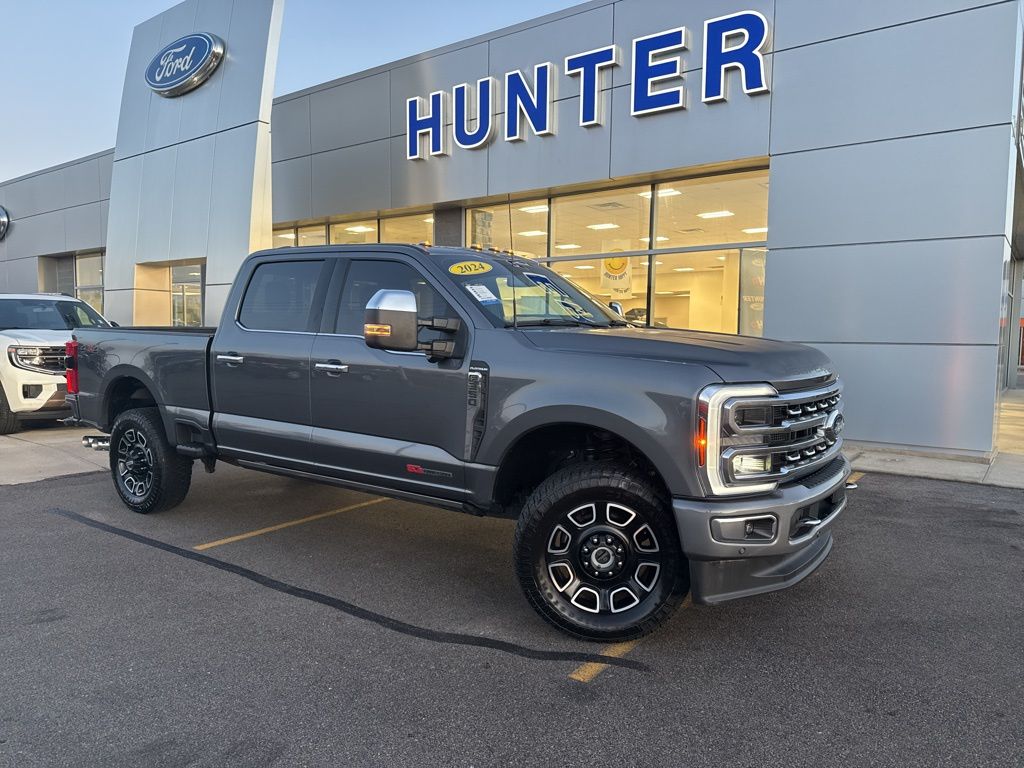 2024 Ford F-350 Super Duty Platinum Crew Cab 4WD