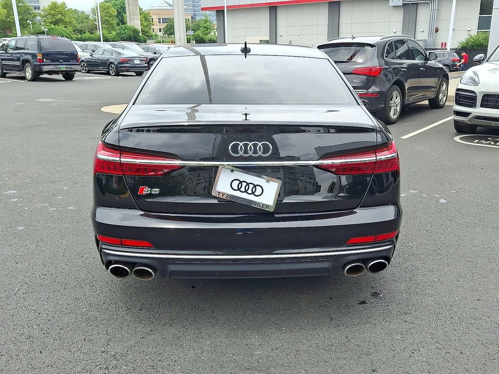Thumbnail: 2020 Audi S6 - 5