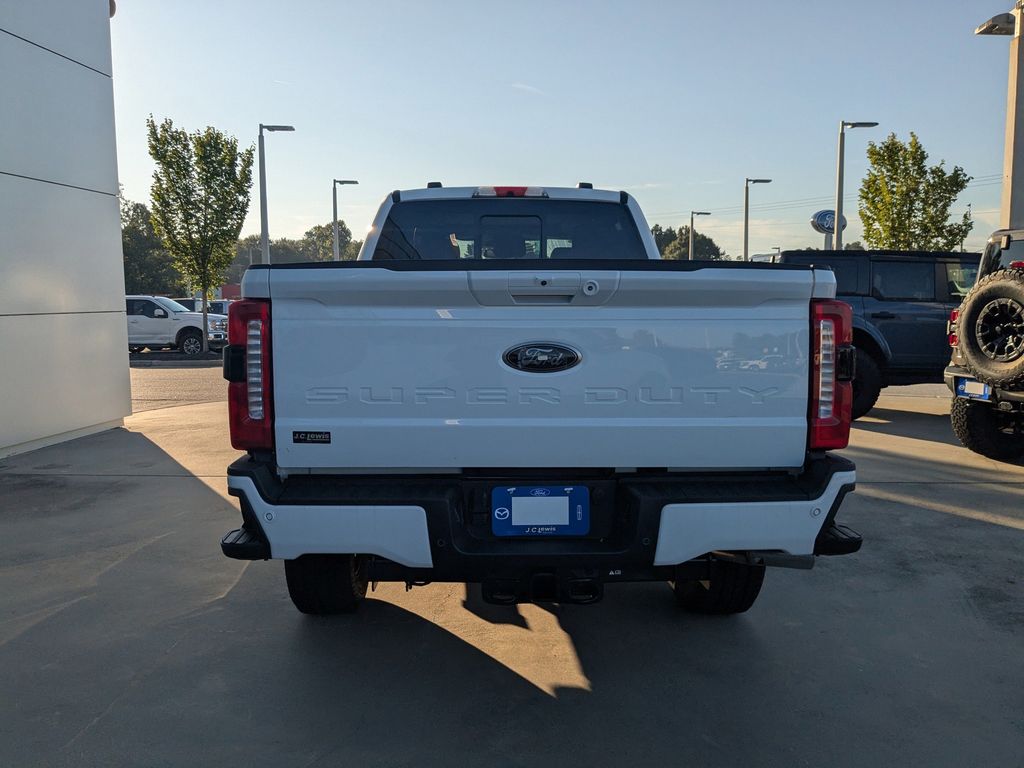 2025 Ford F-250 LARIAT