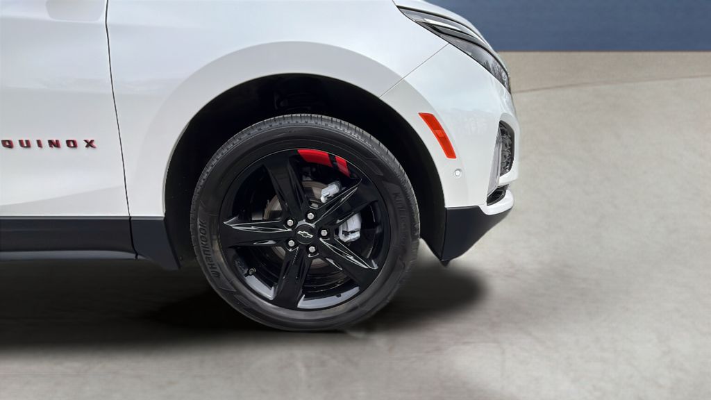 used 2024 Chevrolet Equinox car, priced at $28,950