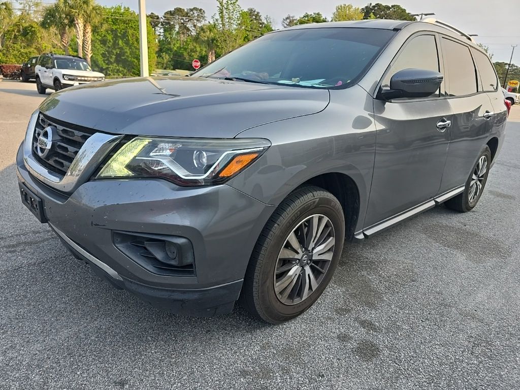 2018 Nissan Pathfinder S