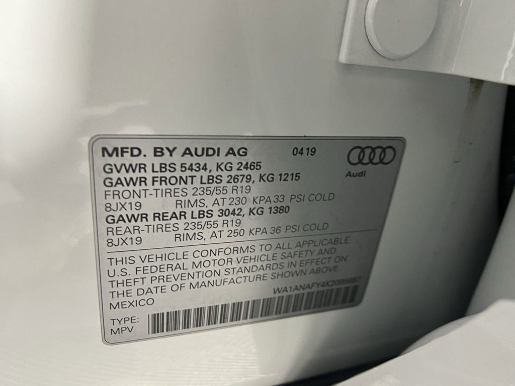 2019 Audi Q5  29