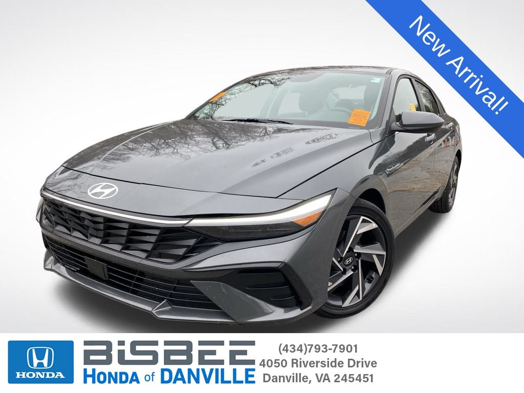 2025 Hyundai Elantra SEL Convenience FWD
