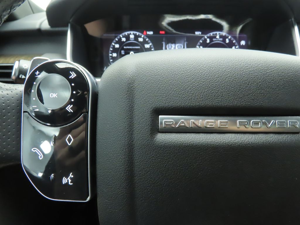 Thumbnail: 2018 Land Rover Range Rover Sport - 11