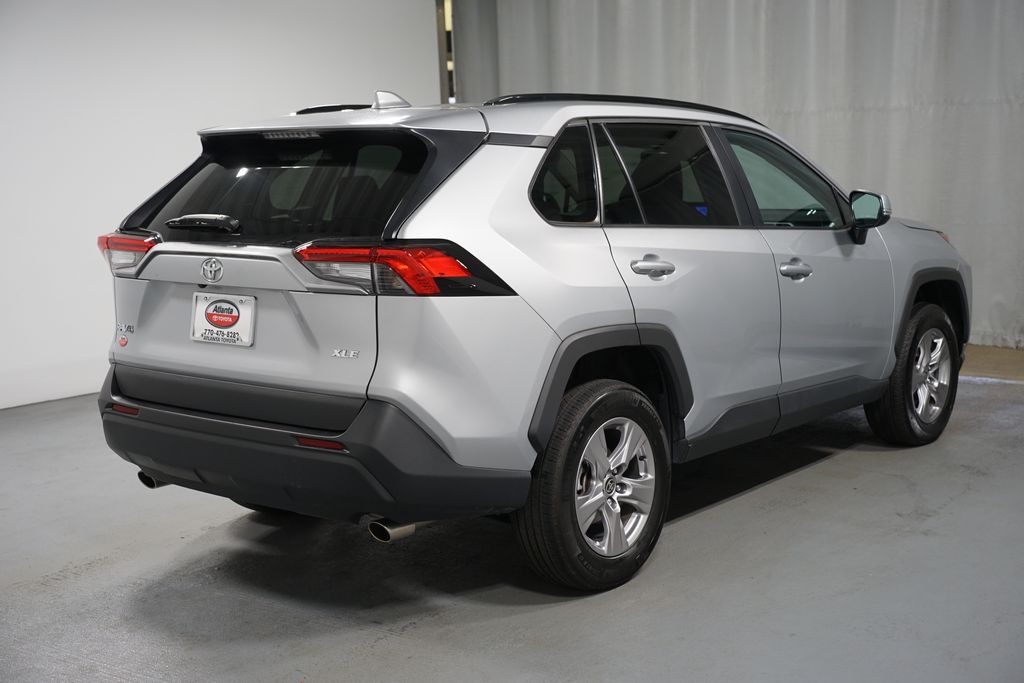 Thumbnail: 2023 Toyota RAV4 - 8