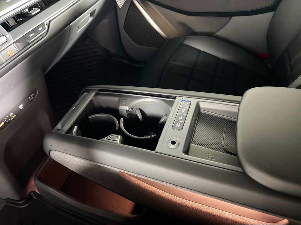 2026 Kia EV9 Land