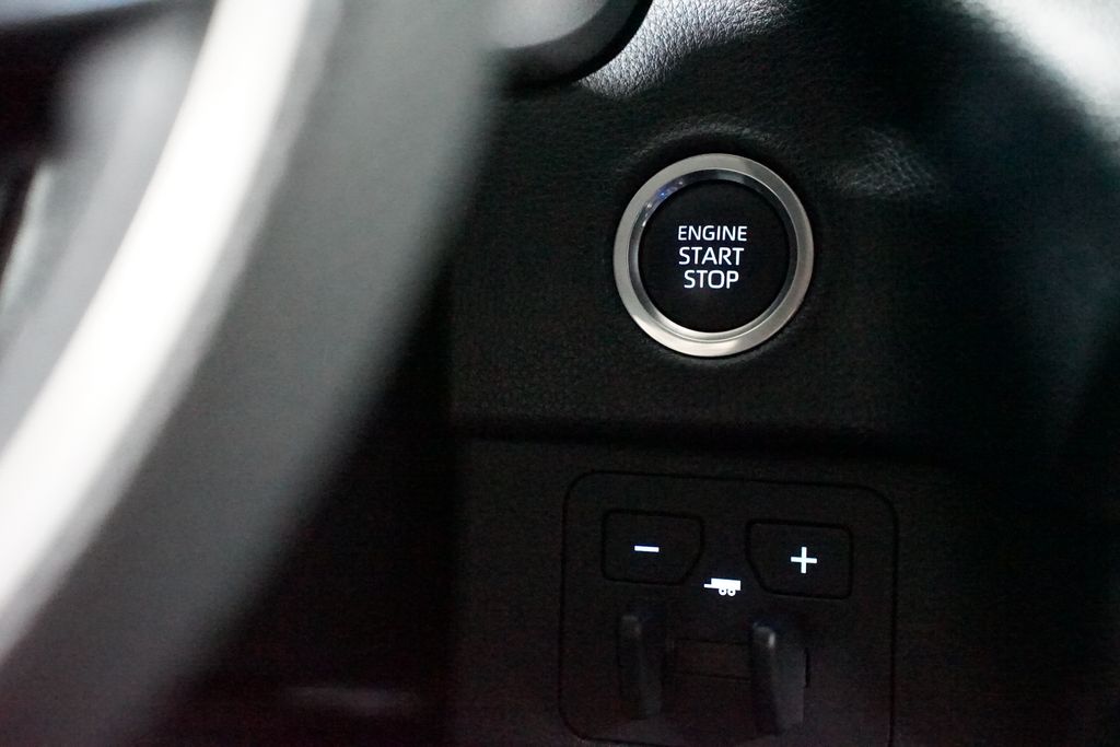 Thumbnail: 2024 Toyota Tundra - 24