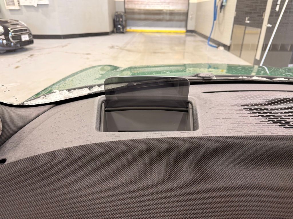 Thumbnail: 2026 MINI Cooper - 15