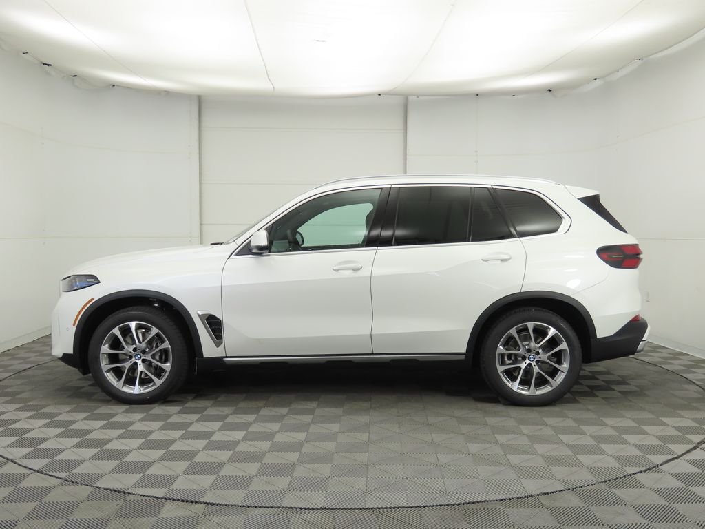 Thumbnail: 2026 BMW X5 - 8