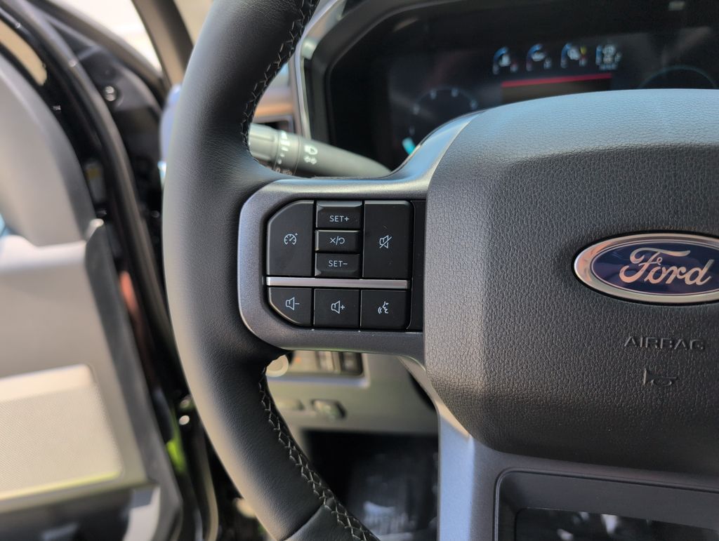New 2026 Black Ford Lariat image 31