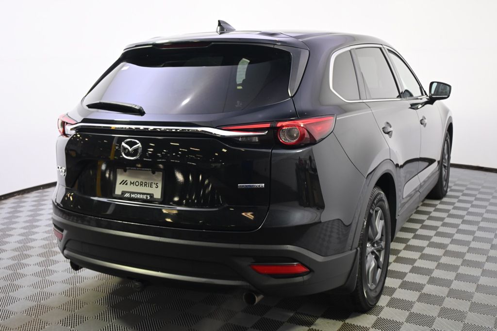 View vehicle photo 6