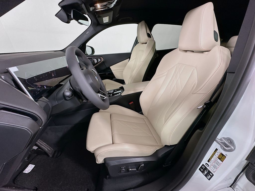 Thumbnail: 2026 BMW X3 - 16