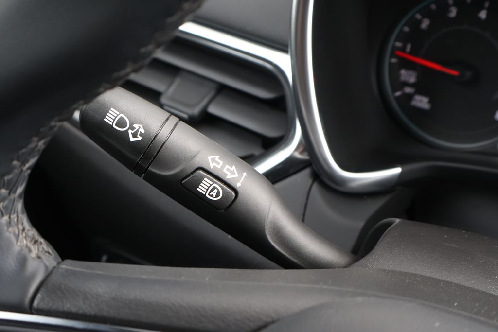 Thumbnail: 2024 Chevrolet Equinox - 23