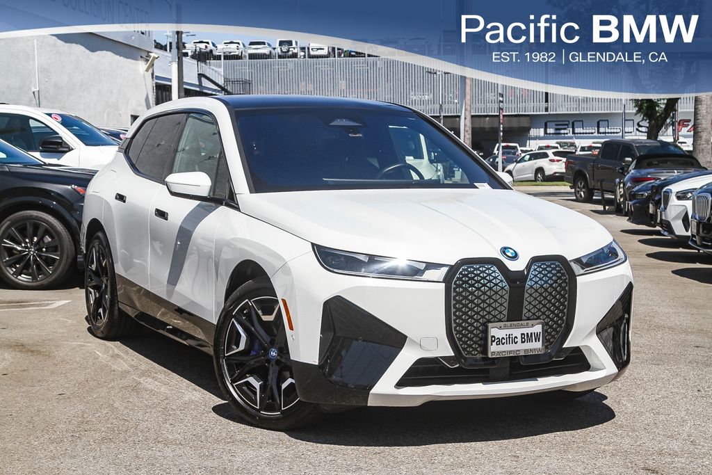 2024 BMW iX xDrive50 AWD