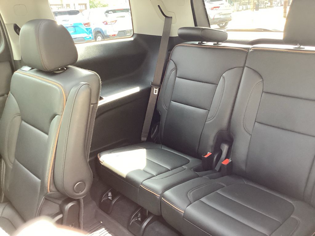 Used 2023 GMC Acadia SUV