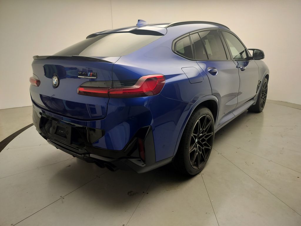 Thumbnail: 2024 BMW X4 - 3