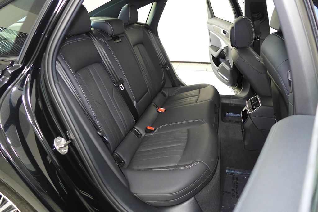 Thumbnail: 2023 Audi A6 - 20