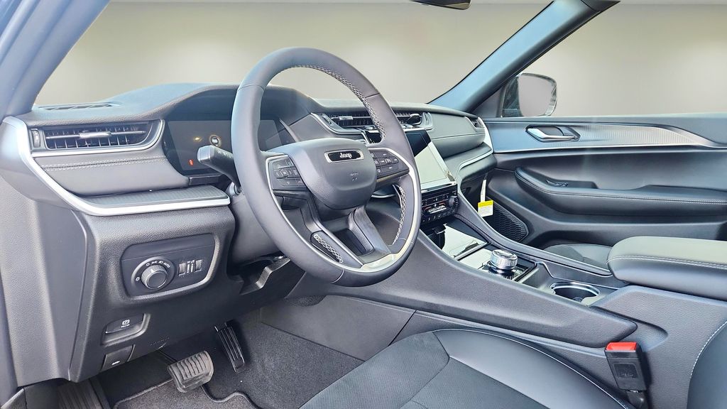 2025 Jeep Grand Cherokee L