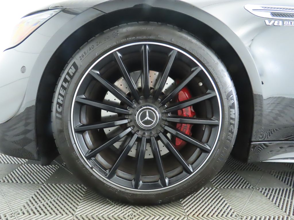 Thumbnail: 2023 Mercedes-Benz AMG GT - 31