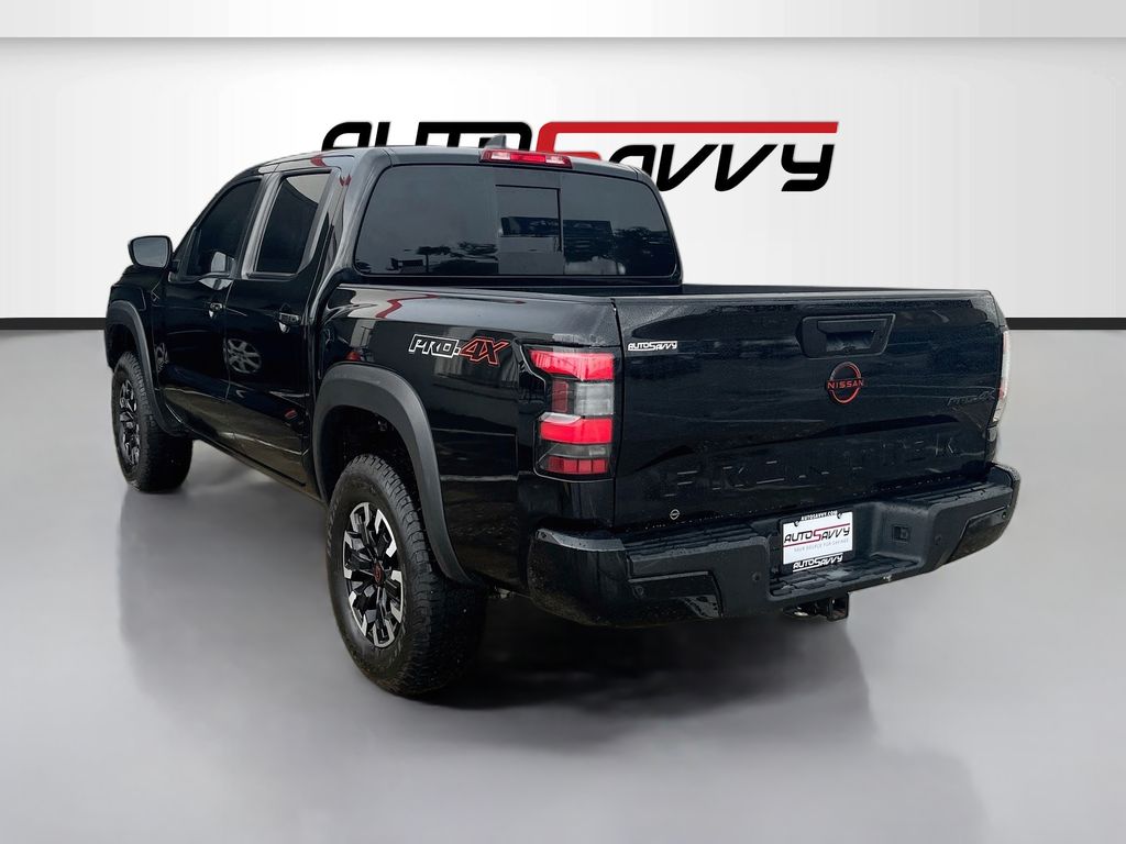 Used 2024 Black Nissan PRO-4X image 5