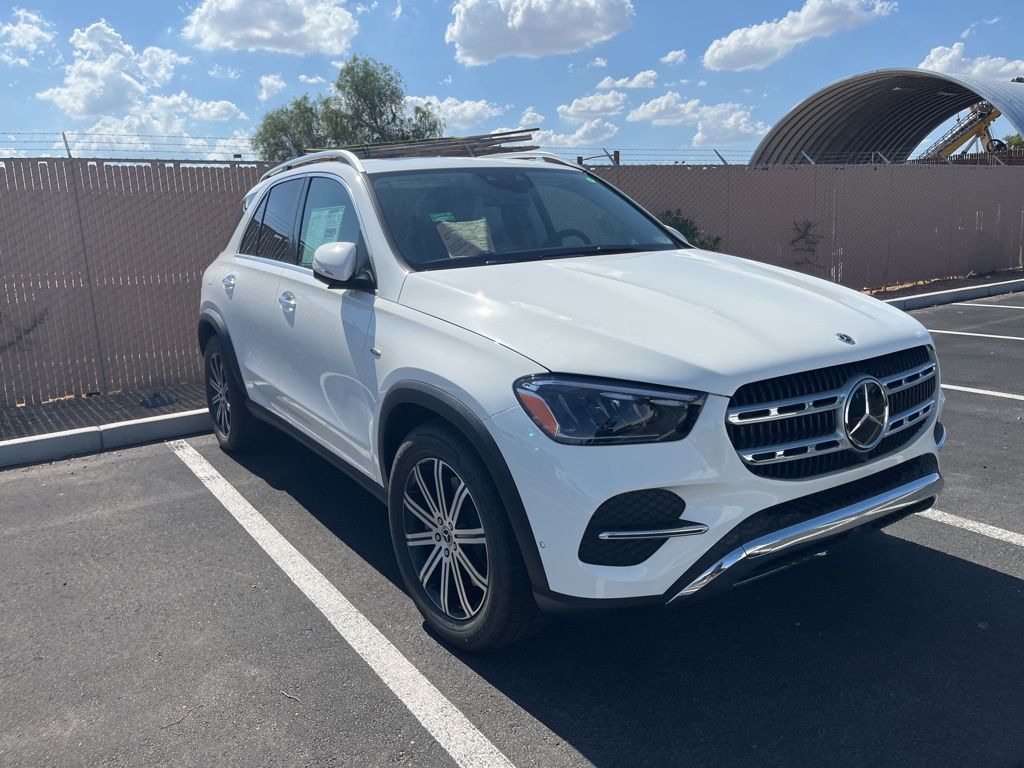 Thumbnail: 2025 Mercedes-Benz GLE - 3