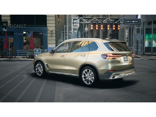Thumbnail: 2026 BMW X5 - 2