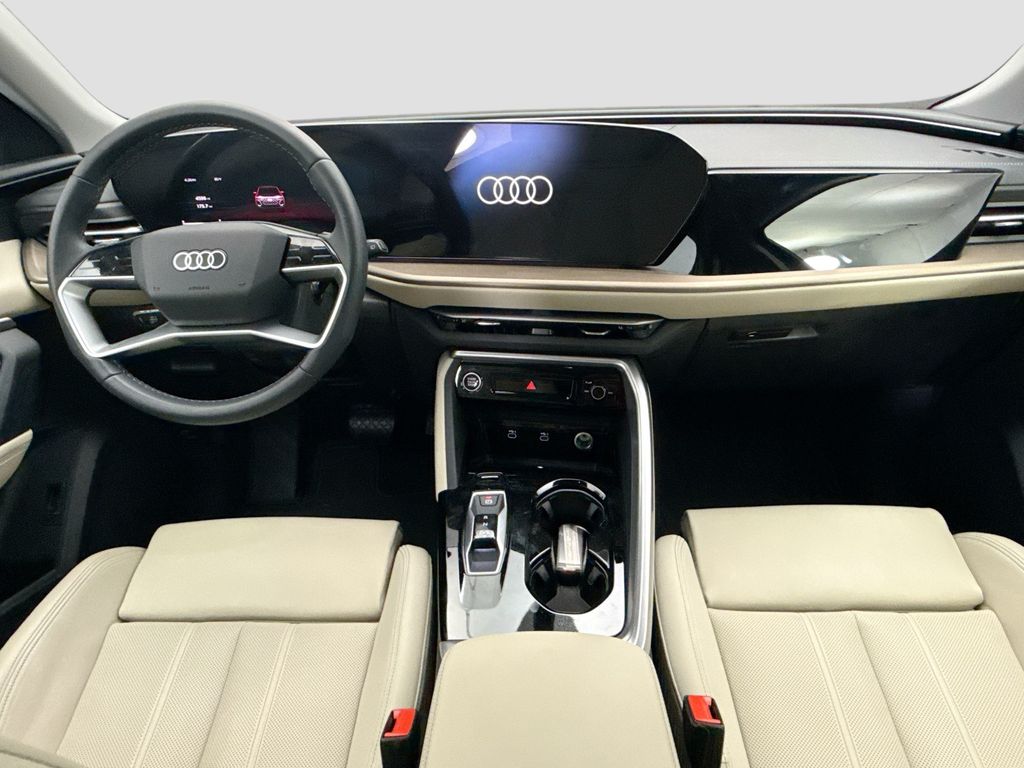 Thumbnail: 2025 Audi Q5 - 13